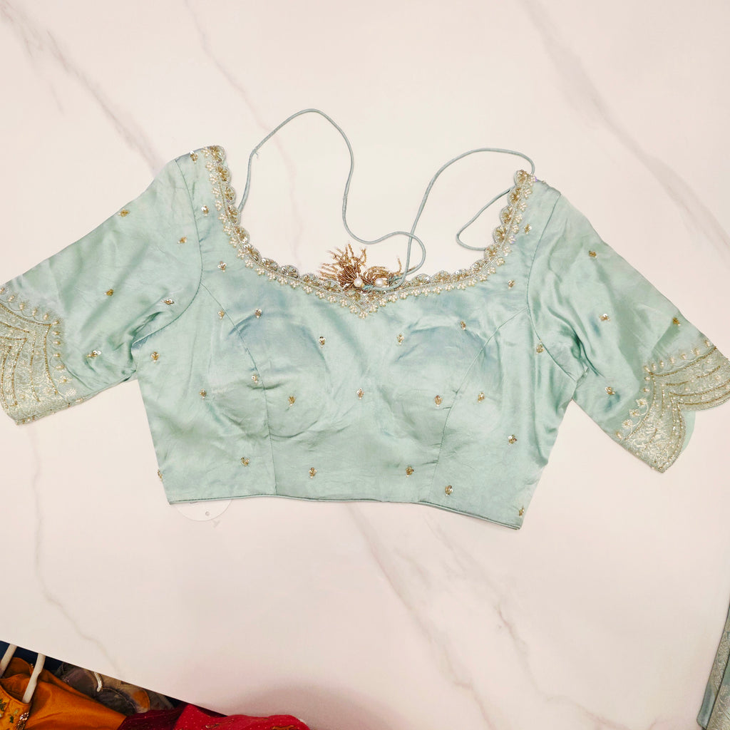 Pistaziengrüne Reine Banaras Mashru Seidensaree