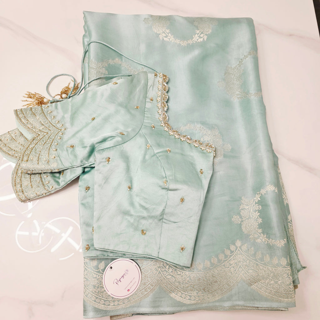 Pistaziengrüne Reine Banaras Mashru Seidensaree