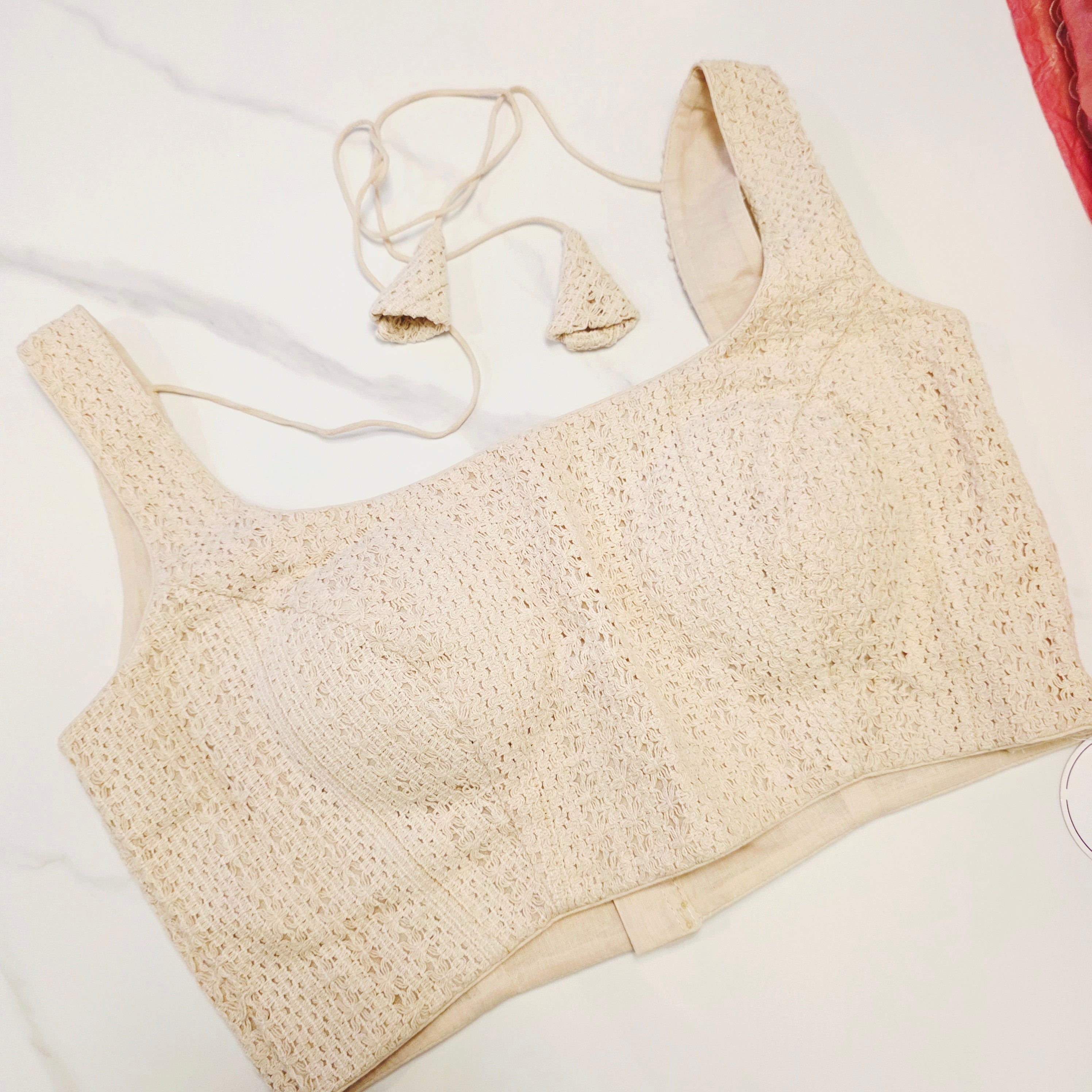 Pfirsichrosé Crush-Applikations-Saree