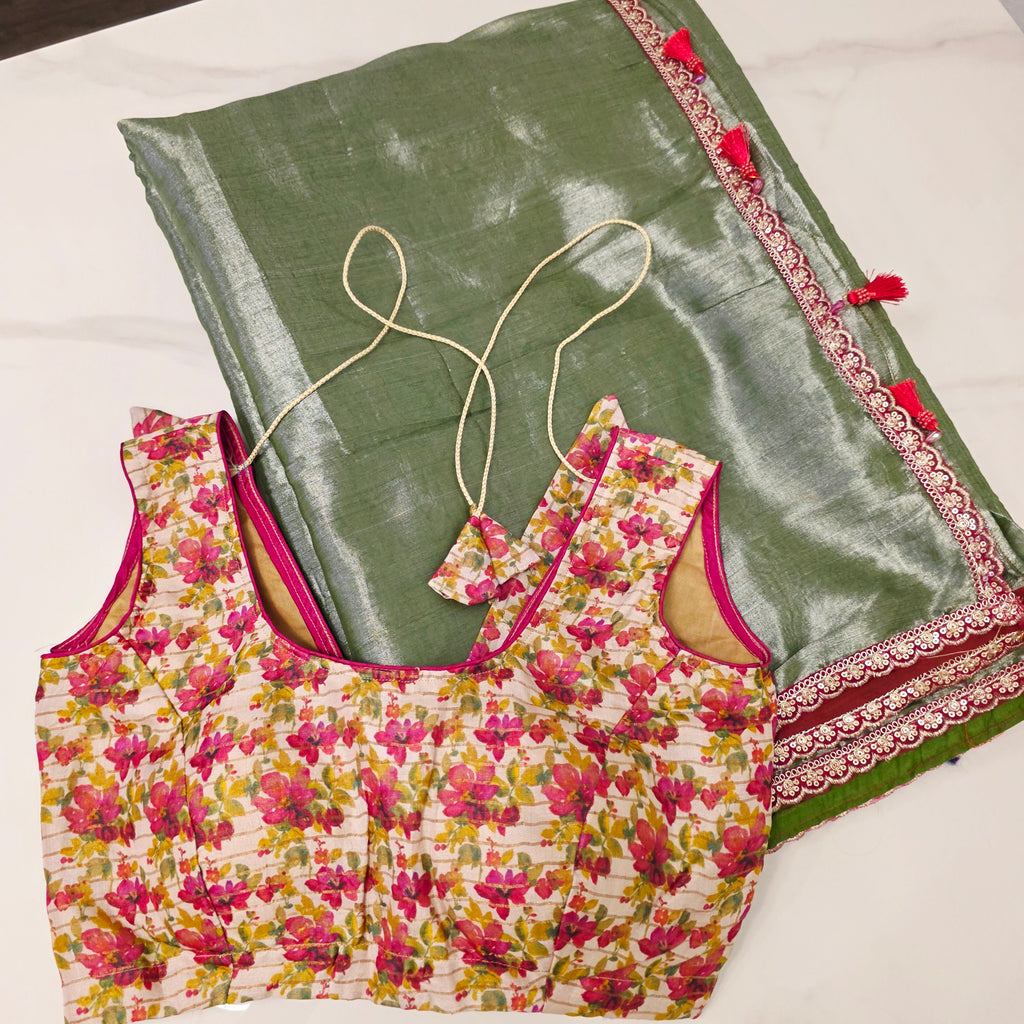 Grünfarbene Leinen-Sari mit Blumenbluse