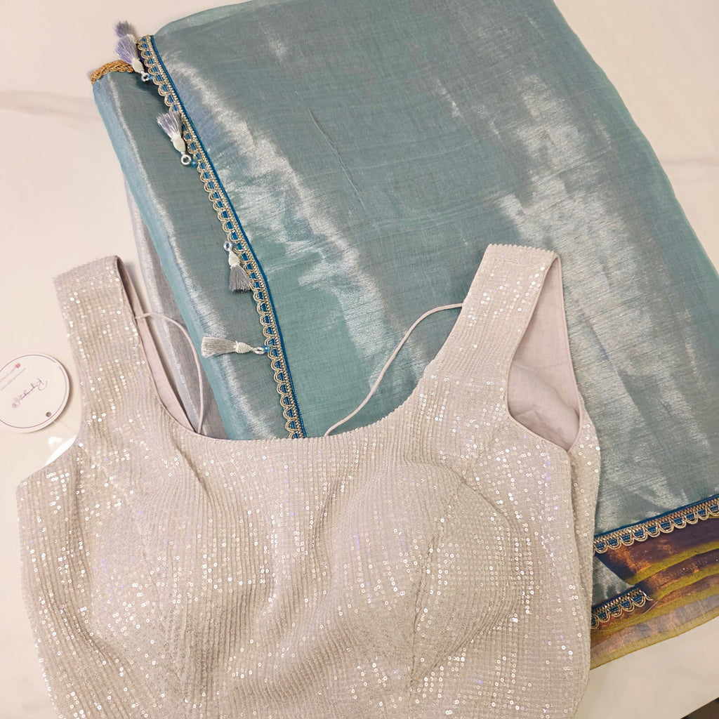 Saree aus dreifarbigem Tissue-Leinen (Navyblau-Himmelblau Pallu) mit Paillettenbluse