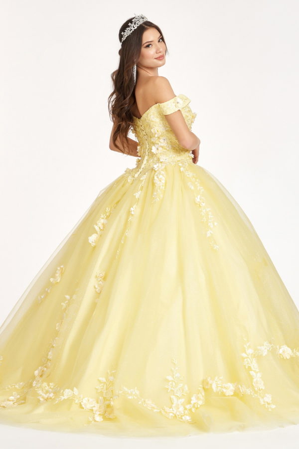 Mit Stickereien verziertes Quinceanera-Kleid aus Glitzer-Mesh mit Cut-Away-Schultern