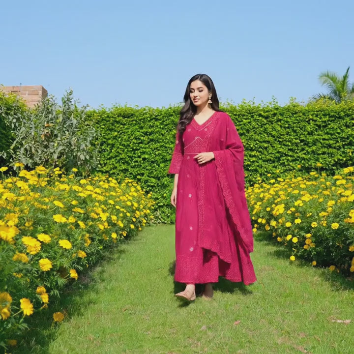 Rote bestickte Kurta für Damen mit Hose und Dupatta