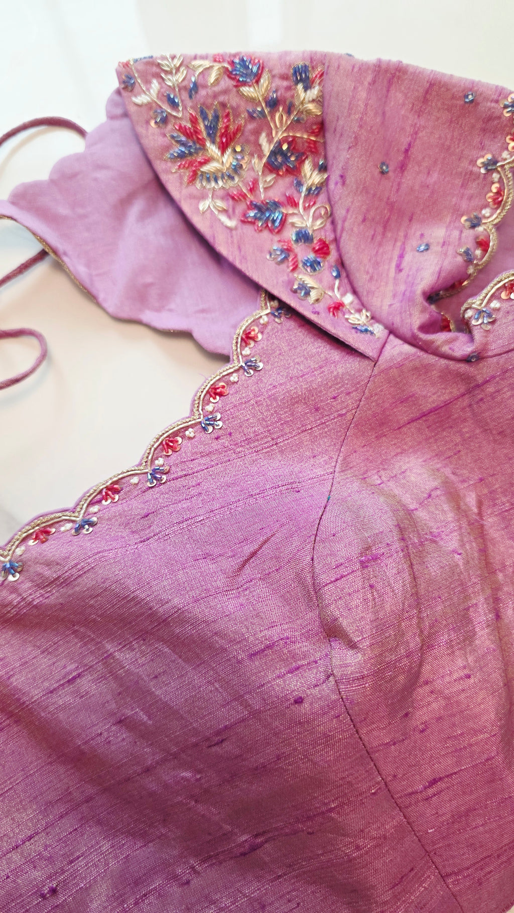 Womens Floral Viscious Organza Saree and Tissue Rawsilk Maggam work blouse