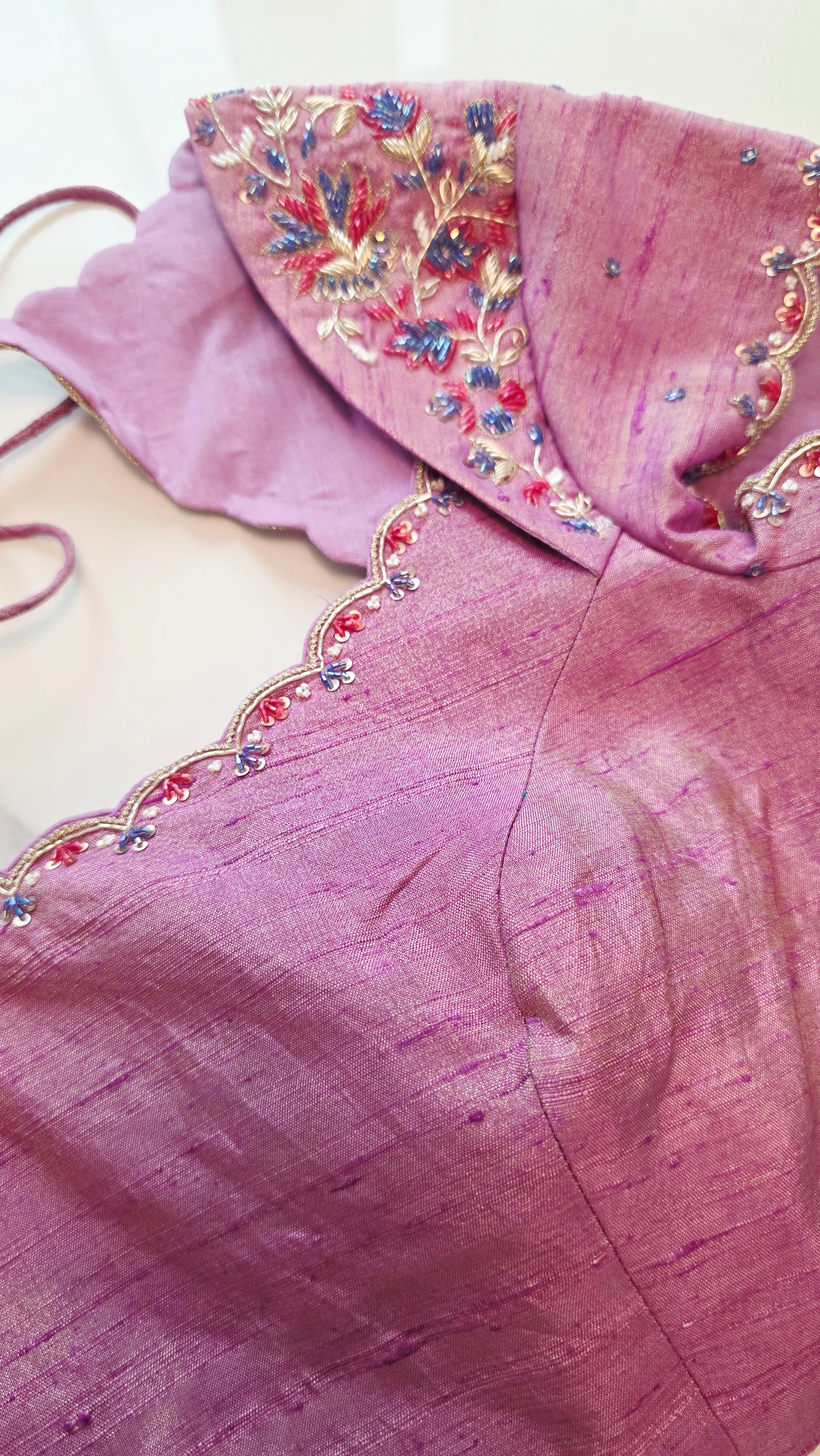 Womens Floral Viscious Organza Saree and Tissue Rawsilk Maggam work blouse