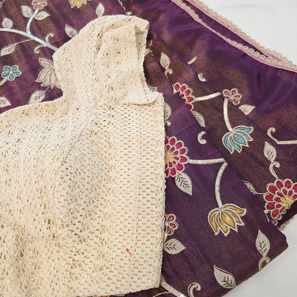 Violet Tissue Kalmkari Applikationsarbeit Saree mit Spitzenbluse