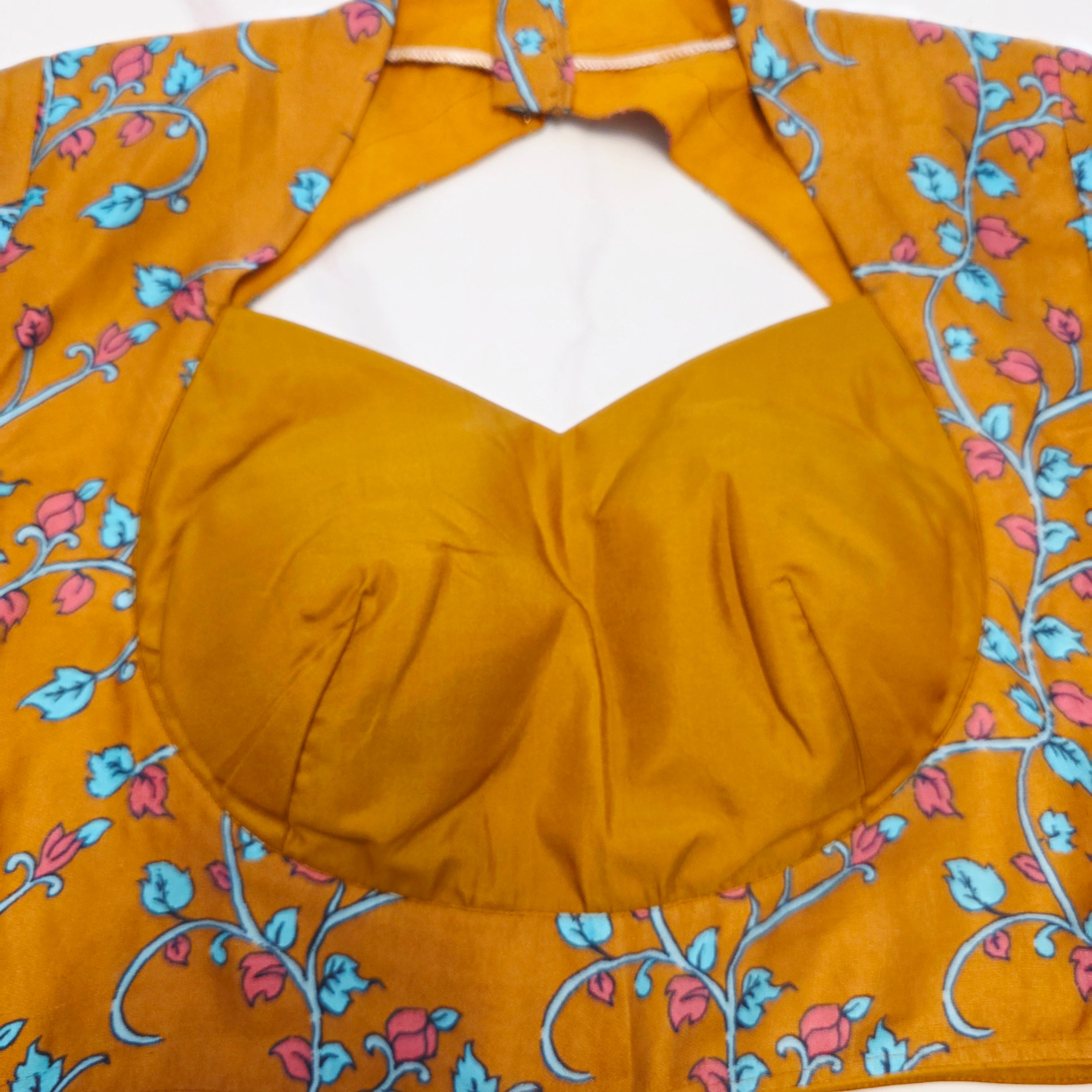 Rot und Senfgelb - Reine, weiche Premium Bandini-Sari mit Kalamkari-Bordüre und trendiger Bluse