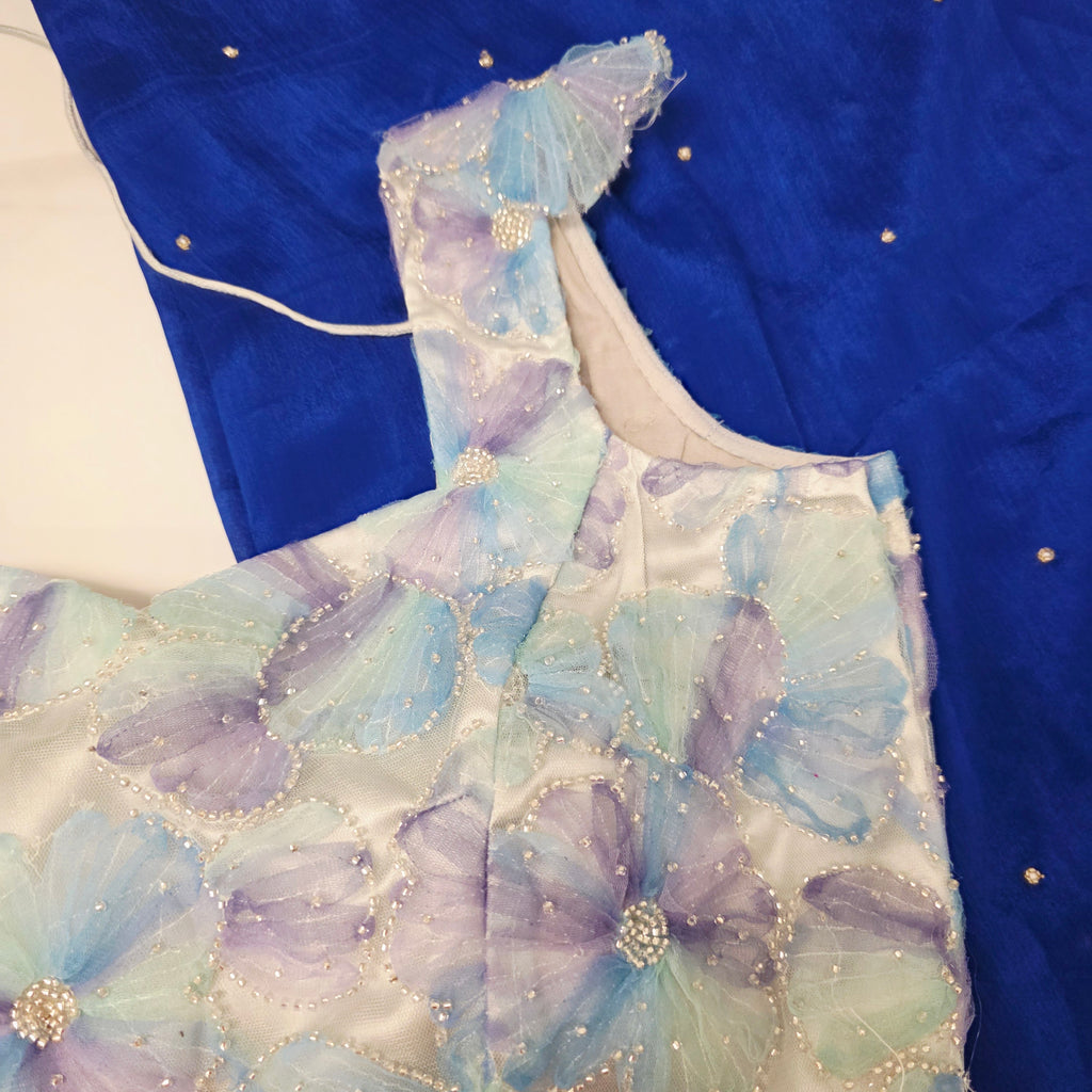 Royalblue Pure Georgette Saree With allover highlights and modern blouse