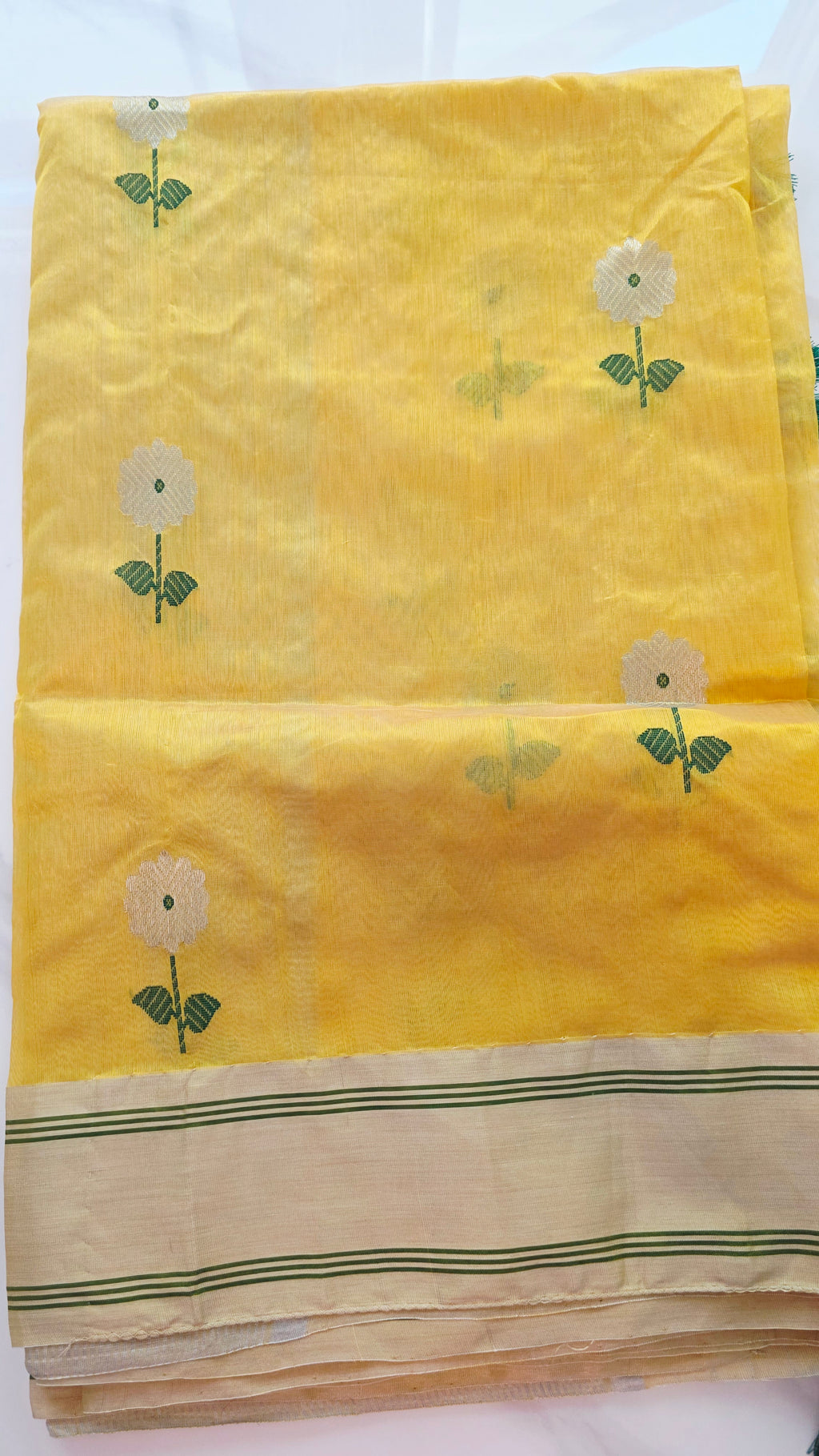 Womens Pure Chanderi Tissue Saree With Paired with Bandini Blouse