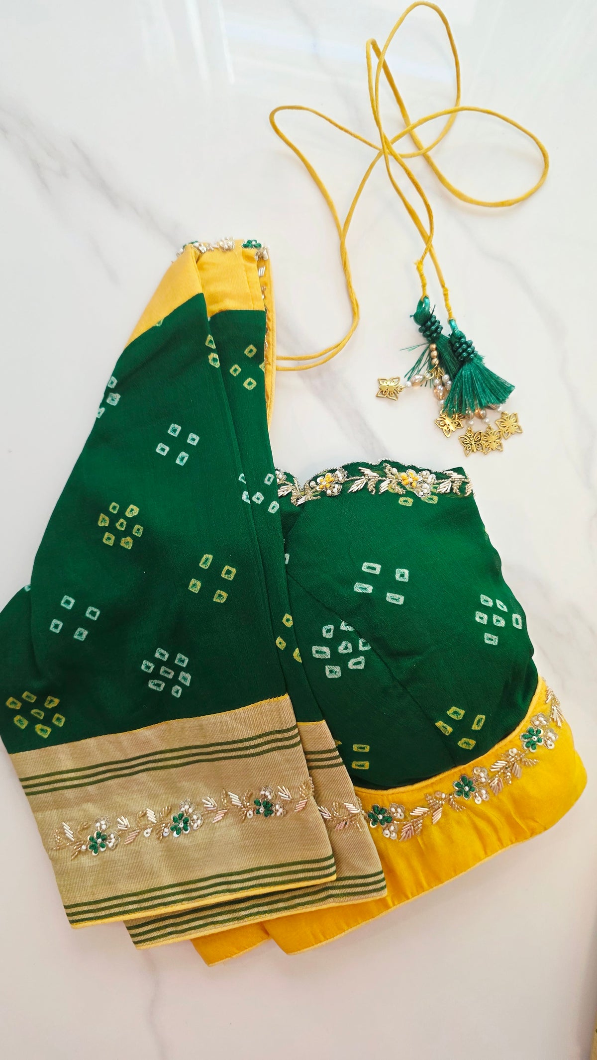 Womens Pure Chanderi Tissue Saree With Paired with Bandini Blouse
