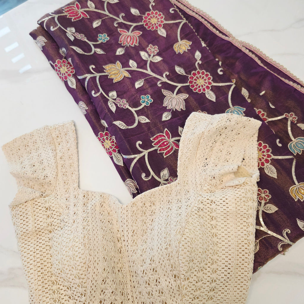 Violet Tissue Kalmkari Applikationsarbeit Saree mit Spitzenbluse