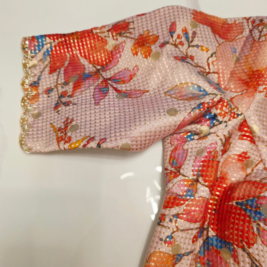 Rote Chanderi Tissue-Streifen-Saree mit geblümter Designer-Bluse