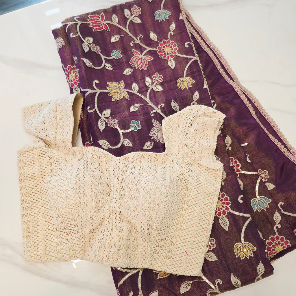 Violet Tissue Kalmkari Applikationsarbeit Saree mit Spitzenbluse