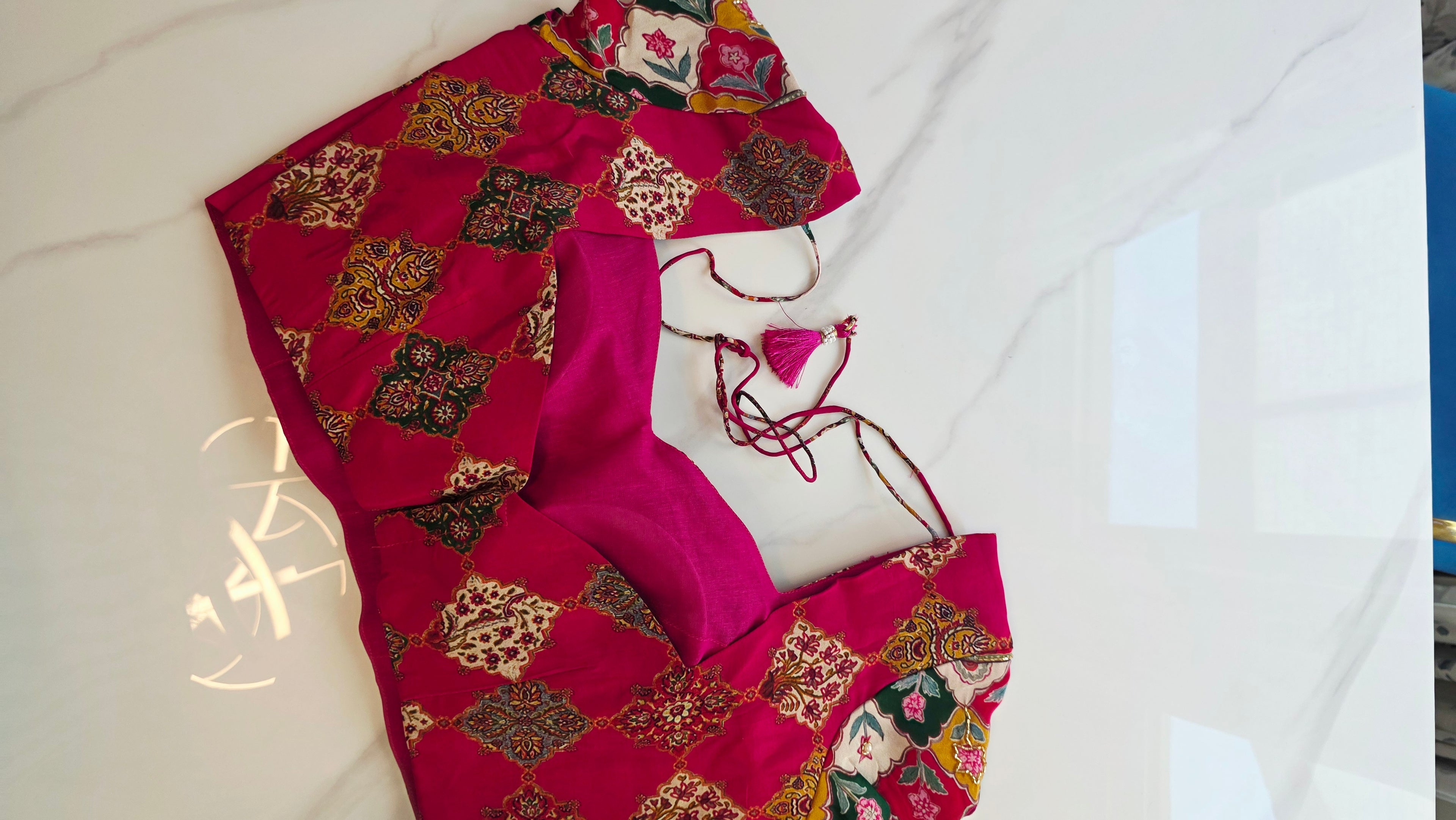 Womens Pure Crape Silk Tribal Art Sarees With Cutdana work