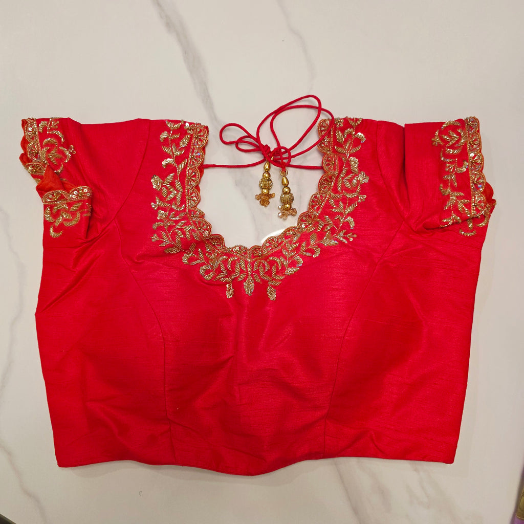 Purple Latest and Trendy Saree with Floral Hibiscus theme in paired with cute short sleeve blouse