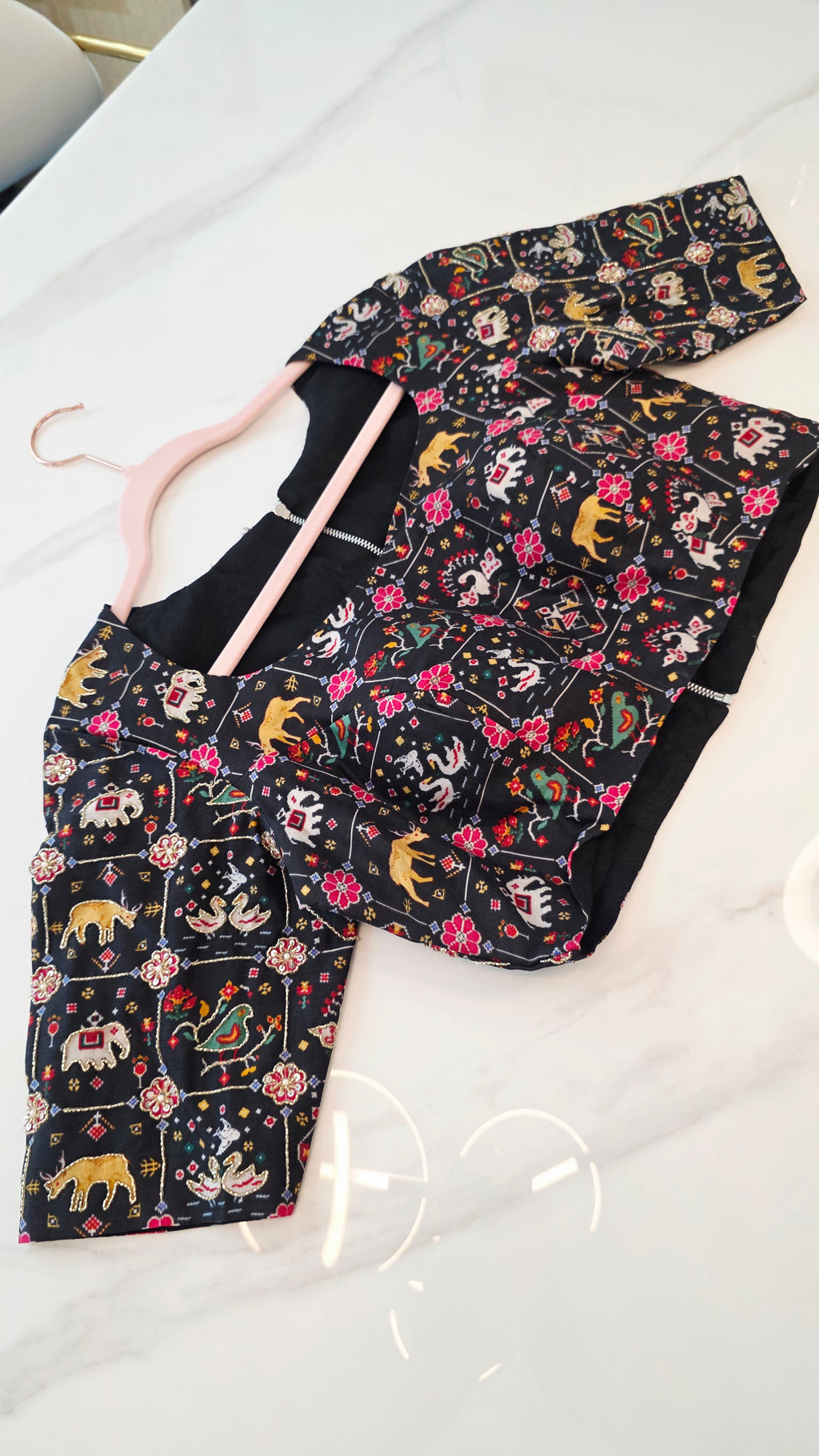 Patola Maggam Arbeitsblusen