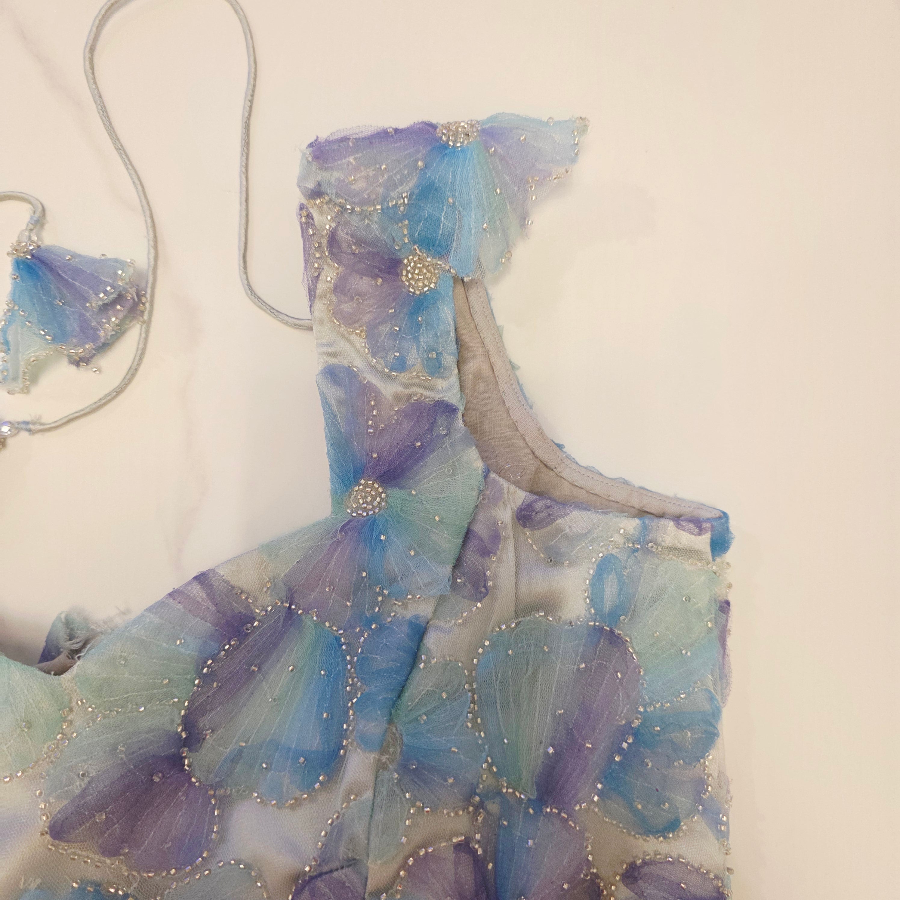 Royalblue Pure Georgette Saree With allover highlights and modern blouse