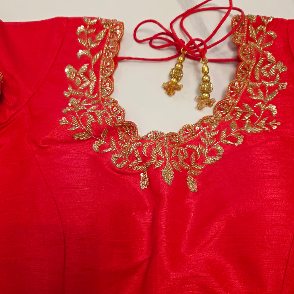 Purple Latest and Trendy Saree with Floral Hibiscus theme in paired with cute short sleeve blouse