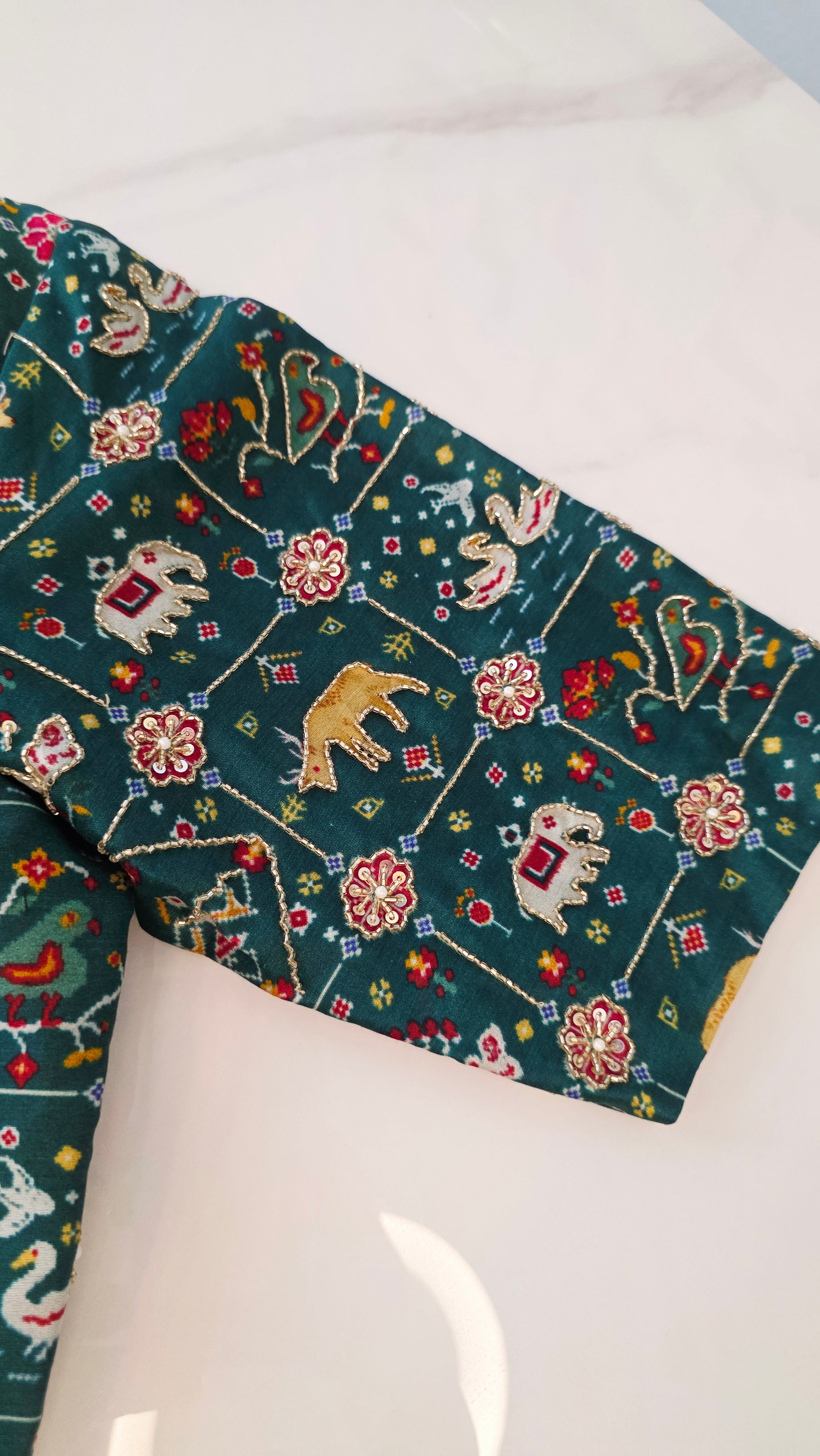 Patola Maggam Arbeitsblusen