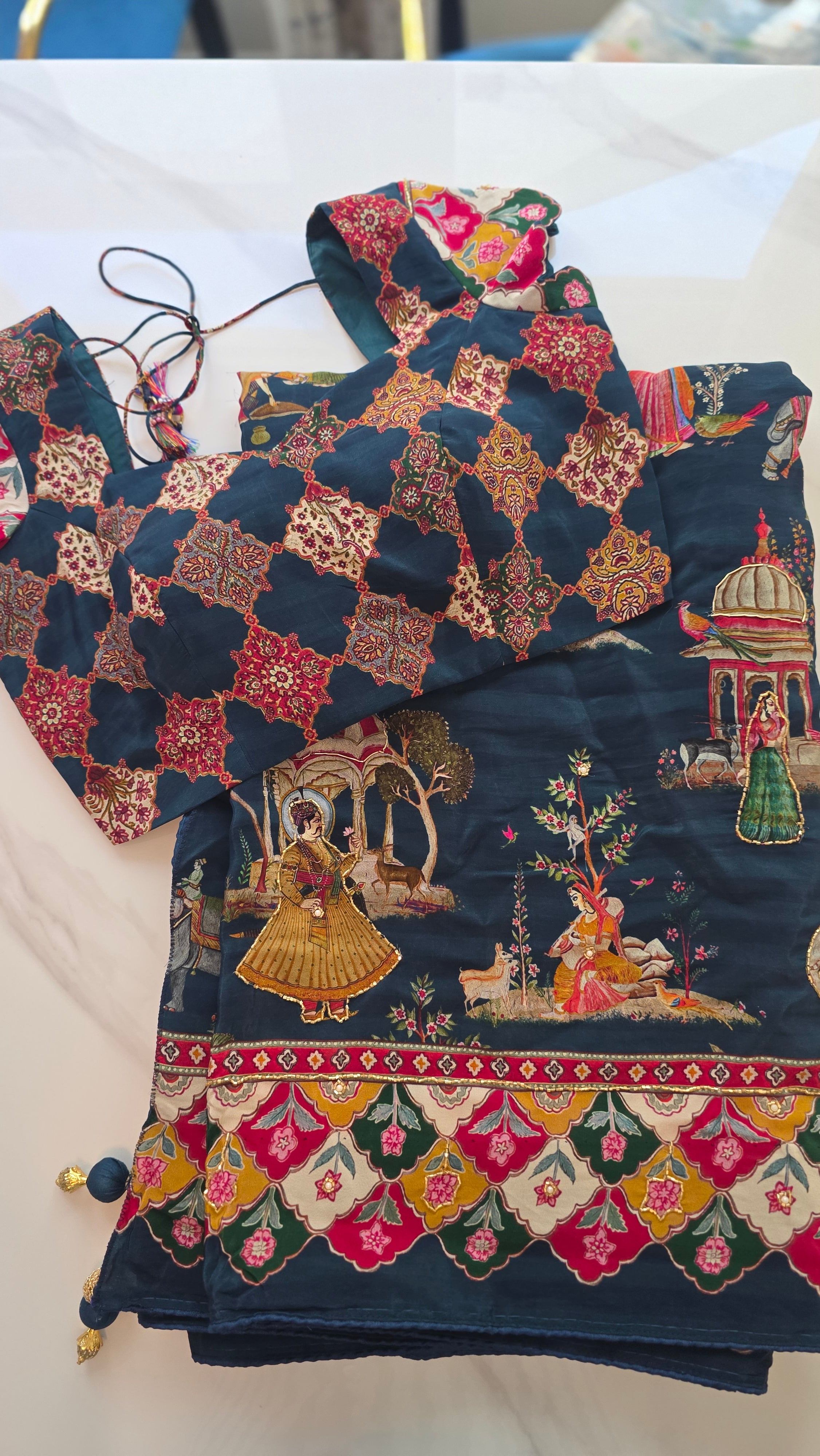 Womens Pure Crape Silk Tribal Art Sarees With Cutdana work
