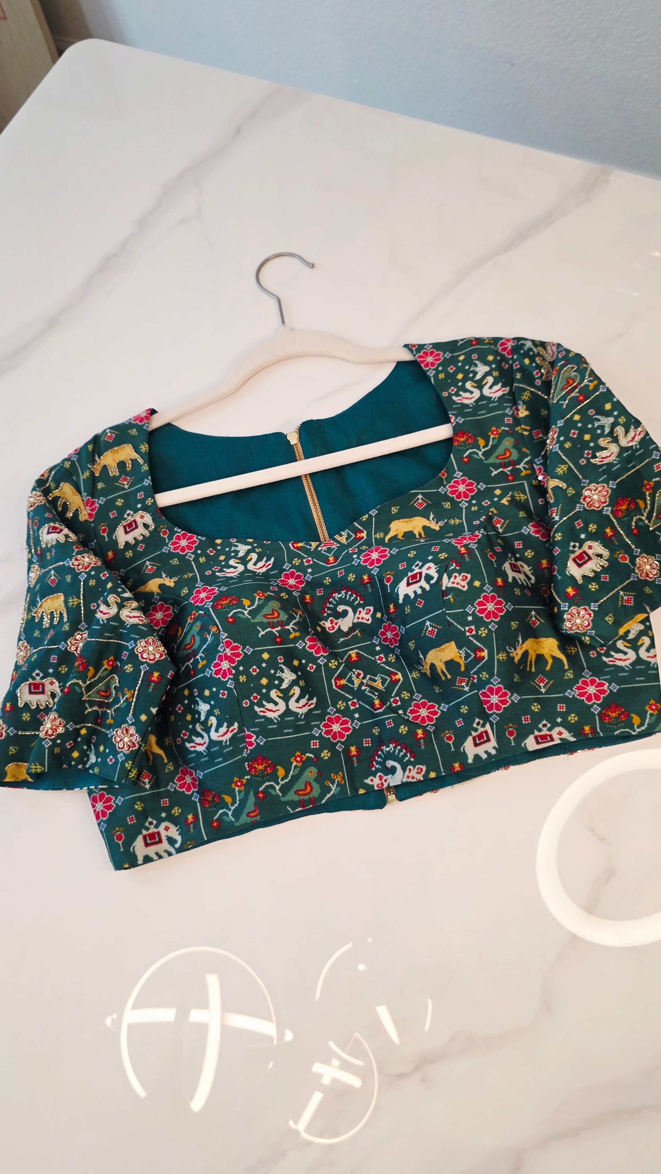 Patola Maggam Arbeitsblusen