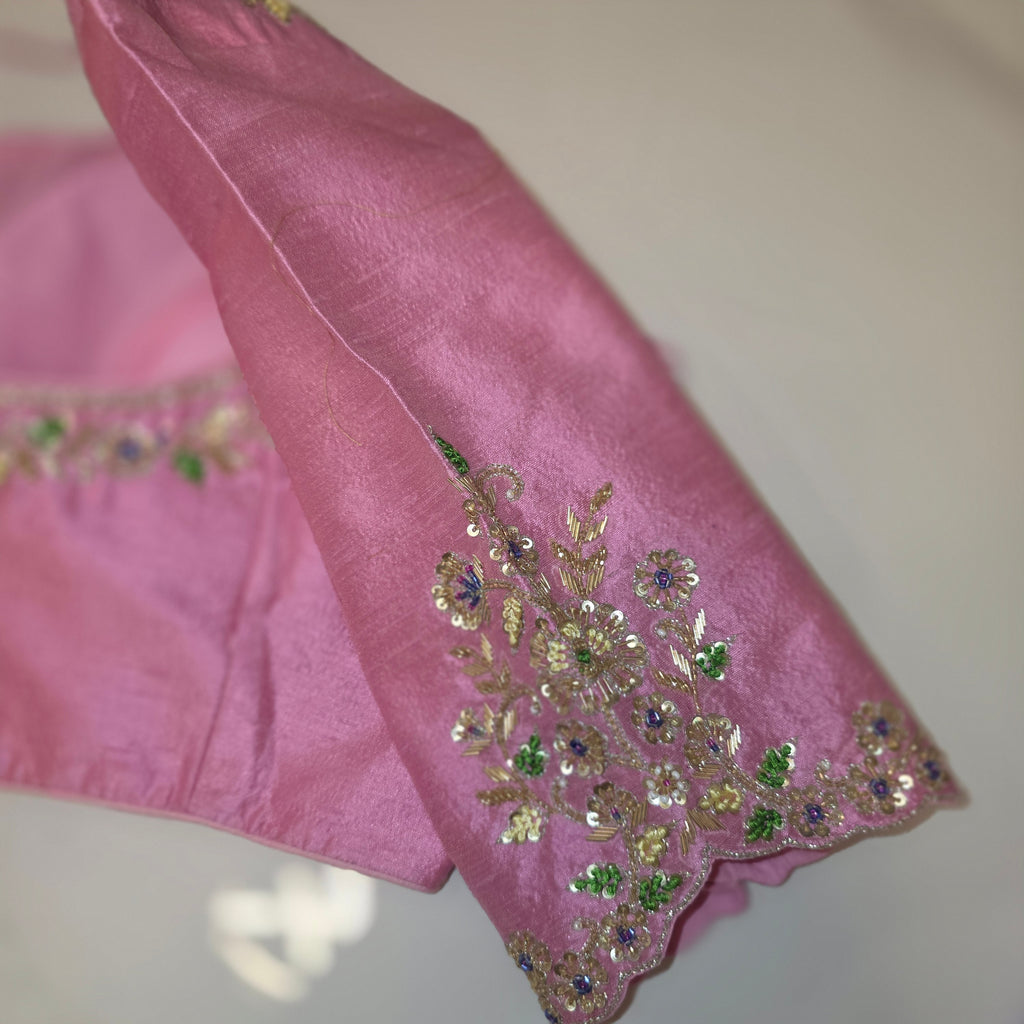 Womens Muslin Jamdani Saree with Kundan Highlights and designer blouse