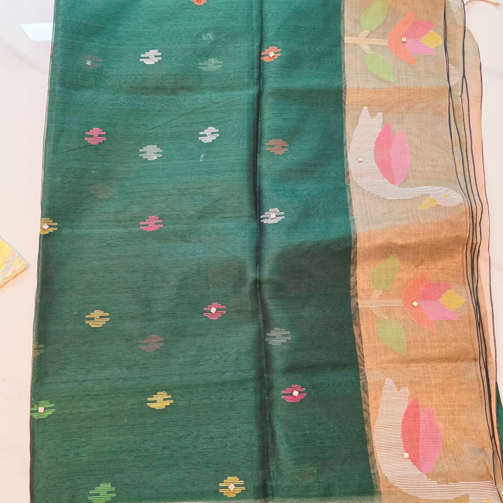Womens Muslin Jamdani Saree with Kundan Highlights and designer blouse