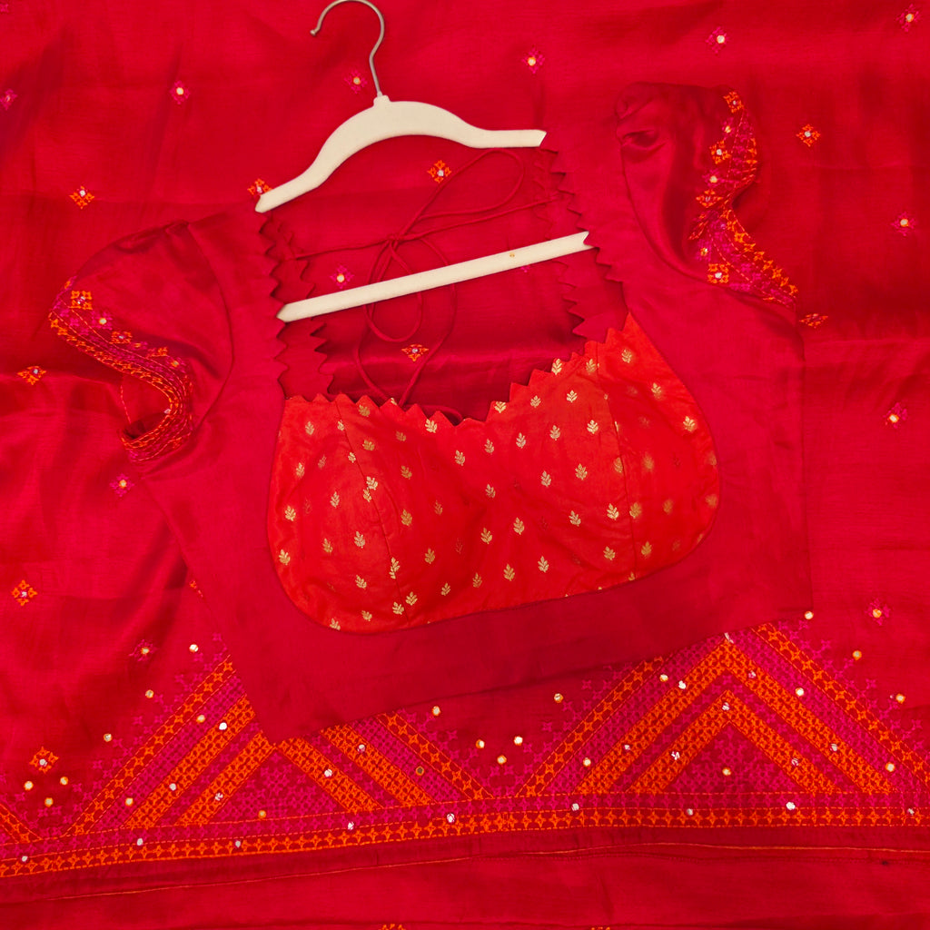 Womens Soft Tussar Saree With Lambani, Kutch Work and Mirror Work