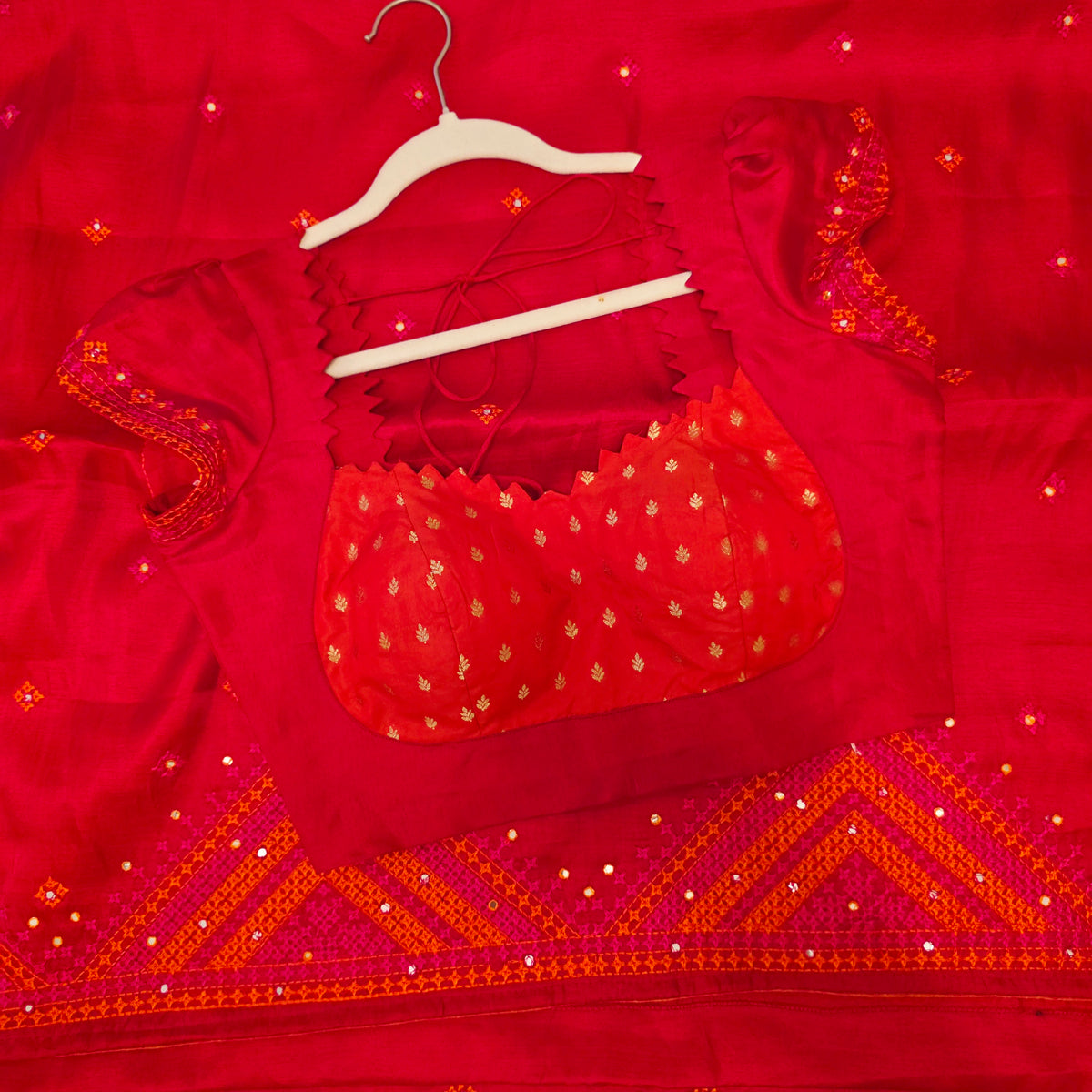 Womens Soft Tussar Saree With Lambani, Kutch Work and Mirror Work