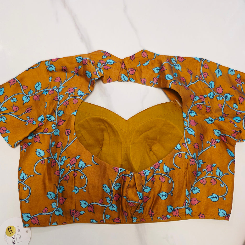 Rot und Senfgelb - Reine, weiche Premium Bandini-Sari mit Kalamkari-Bordüre und trendiger Bluse