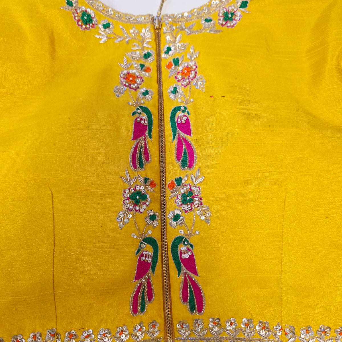 Womens Muslin Jamdani Saree with Kundan Highlights and designer blouse
