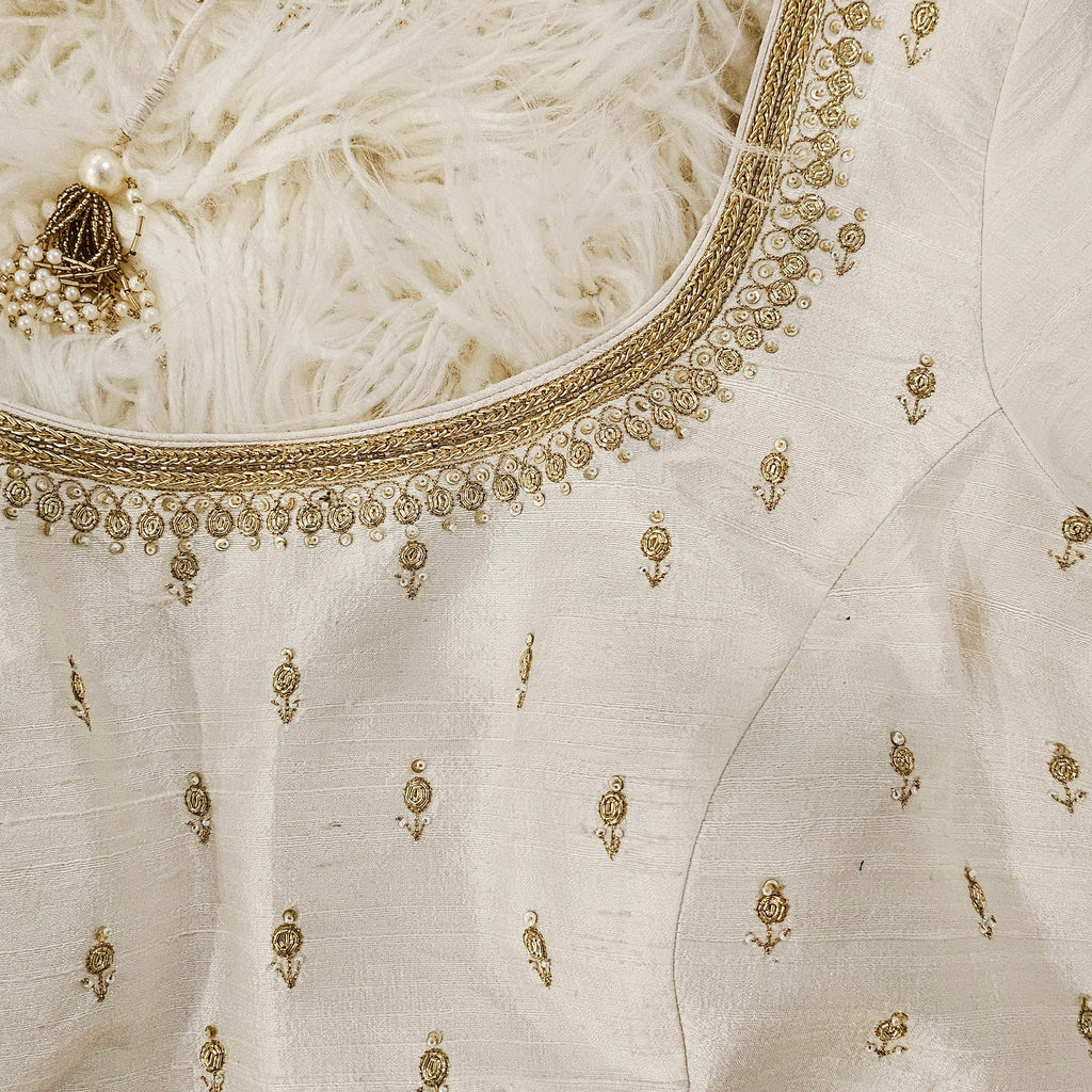 Pinkes Organza-Saree mit Blättern und Designer-Maggam-Arbeitsbluse